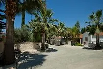 Kleoniki Villa Polis
